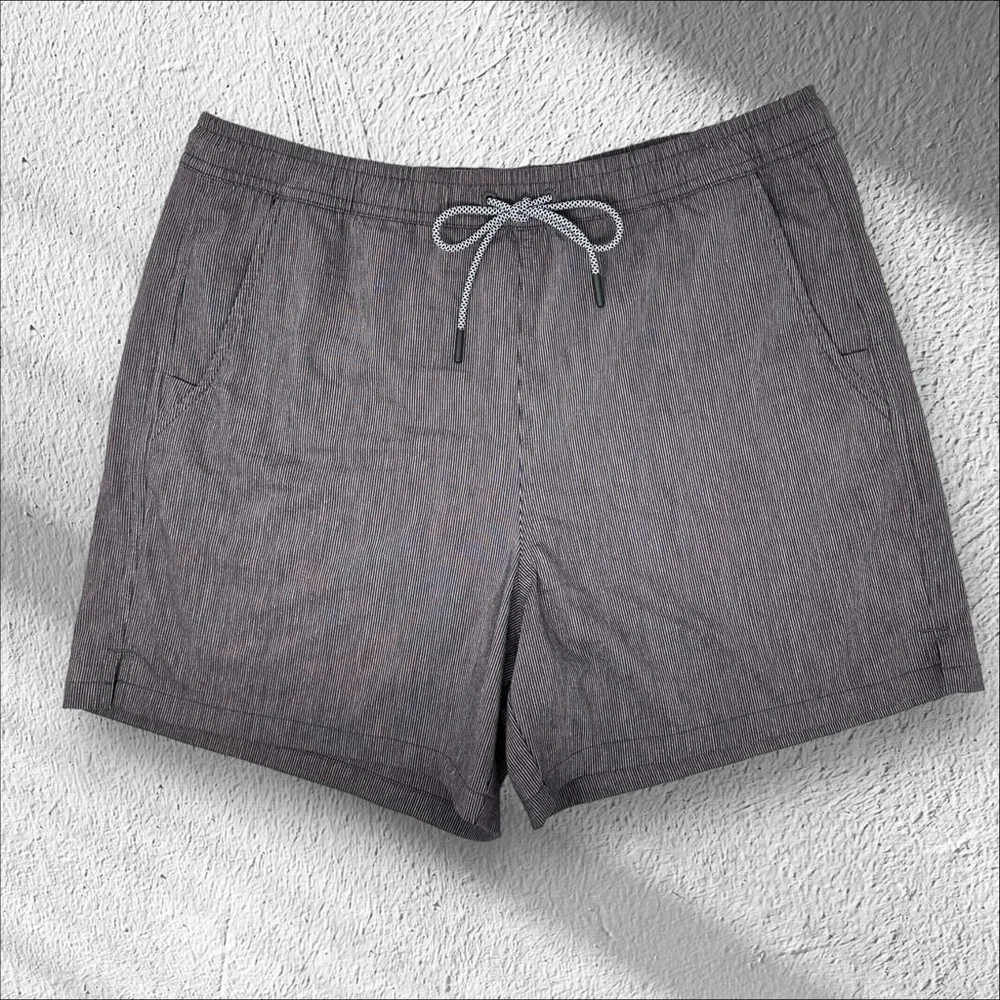 Athleta Marin 5’ Board Shorts Size Small Classic‎ Stripe Lightweight Pickleball